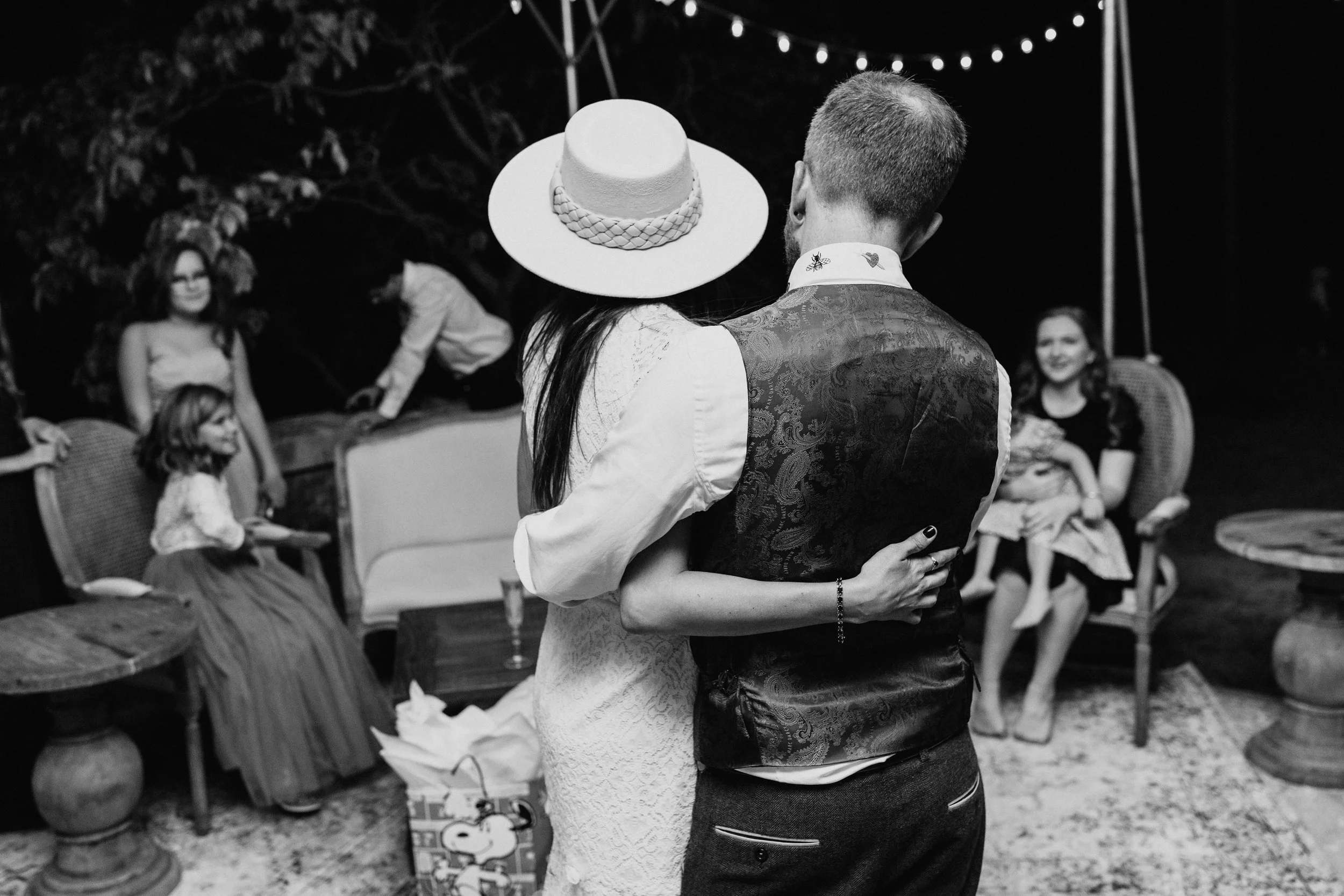 Couple enjoying their wedding in the best Nashville venue